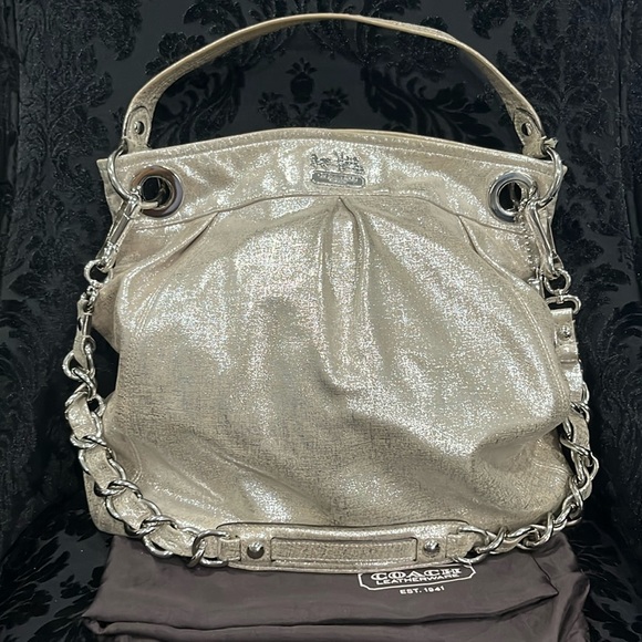 Coach - Picture 1 of 7